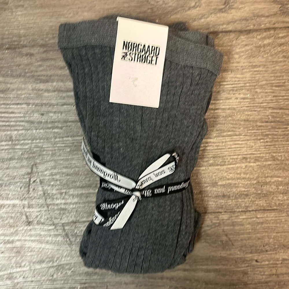 NWT MP tights